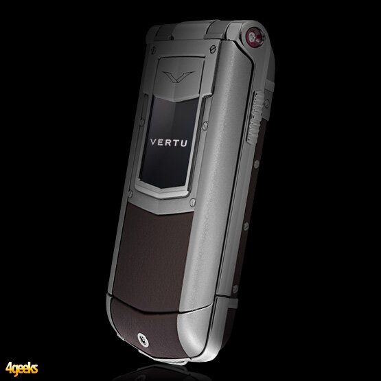 Раскладушка-люкс от Vertu Раскладушка-люкс от Vertu